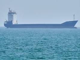 Geld angeblich schon auf Konto: Iran: Erste Einnahmen aus Maut für Hormus-Straße