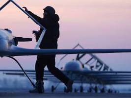 Größten Knotenpunkt attackiert: Ukraine trifft wichtige Ölanlagen Russlands