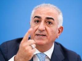 Lasse sich von Teheran erpressen: Schah-Sohn Pahlavi kritisiert bei Berlin-Besuch die Bundesregierung