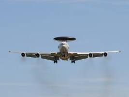 nato wechselt hersteller: awacs-aufklärungsflieger kommen nicht mehr aus usa