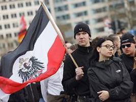 zahlen verdreifachen sich teils: rechtsextremismus an schulen nimmt deutlich zu