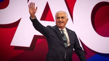 Der Schah-Sohn kommt nach Berlin: Was die Exil-Iraner über ihn denken