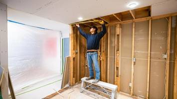 KfW 261: Scharfe Kritik von Finanzierungsprofi – Regeln „übergriffig“