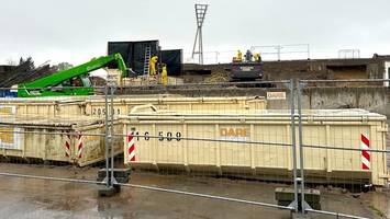 wieder asbest-fund im jahn-sportpark: müssen sich anwohner sorgen machen?