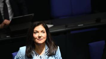 „Kontrolle und Strafen“: Reiche-Ministerium durchleuchtet Mitarbeiter-Mails