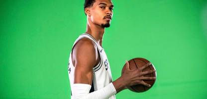 victor wembanyama: ausnahmebasketballer bekommt auszeichnung der nba