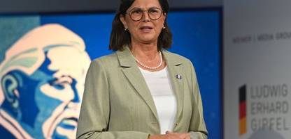 Amt der Bundespräsidentin: Markus Söder stützt mögliche Kandidatur von Ilse Aigner