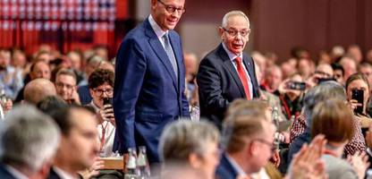 Gewerkschaftschef: Michael Vassiliadis wirft Kanzler Merz fehlende Führung vor