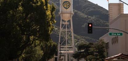 Warner-Aktionäre stimmen Kauf durch Paramount zu