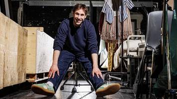 Jeremy Mockridge: Der Neue am Thalia Theater ist ein echter Hingucker