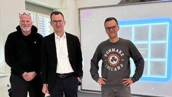 Multiball im Unterricht: Hier „ballern“ Schüler jetzt Mathe und Physik