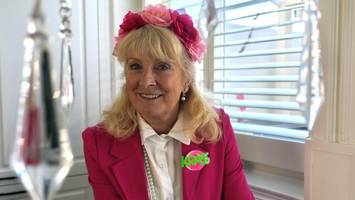 „Ich wollte nicht mehr so böse aussehen“: Veronika Vogelsang (73) über Botox