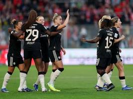 meisterschaft der fcb-fußballerinnen: auch die bayern-frauen spielen längst in einer eigenen liga