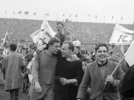 nachruf auf manfred kreuz: schalkes letzter meisterspieler