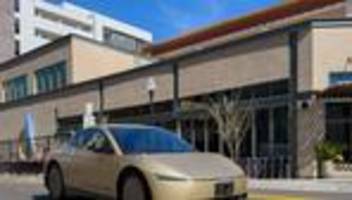 Autonomes Fahren: Musk: Tesla startete Robotaxi-Produktion