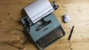 elena ferrante: das schreibt sich nicht von selbst