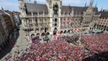 Fußball-Bundesliga: FC Bayern feiert am 17. Mai auf Münchner Marienplatz