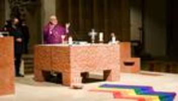 Katholische Sexuallehre: Papst bremst Segnung homosexueller Paare aus