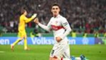 Pokal-Halbfinale: Kurios: Stuttgarts El Khannouss übergibt sich auf dem Platz