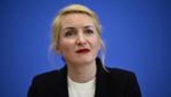 Ines Schwerdtner: Linken-Chefin bezeichnet private Altersvorsorge als »Glücksspiel«