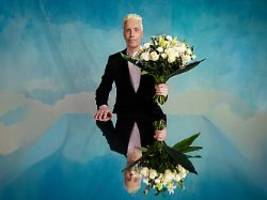 neues soloalbum angekündigt: farin urlaub ist happy to be deutsch