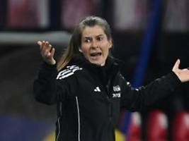 Post über Trainerin Eta: Ausgerechnet Union Berlin verteidigt RB Leipzig