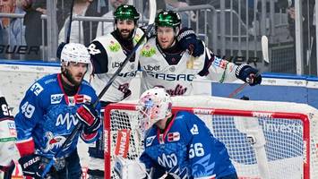 Eisbären: Die Adler spüren die Macht des Rekordmeisters