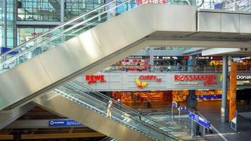 Supermärkte am 1. Mai 2026 in Berlin: Besondere Öffnungszeiten im Überblick