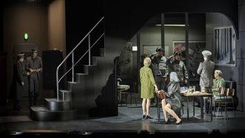 Starke Allegorie auf unsere Krisenzeit: „Drei Schwestern“