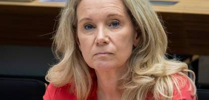 Berlin: Sarah Wedl-Wilson tritt wegen Fördermittelaffäre als Kultursenatorin zurück