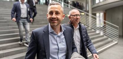 afd: internes spitzentreffen – wie sich die partei aufs regieren vorbereitet