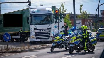 Radfahrer (53) stirbt bei Lkw-Unfall in Hamburg: ADFC ruft zur Mahnwache auf