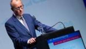 CDA-Bundestagung: Merz verspricht: »Keine Kürzungen der gesetzlichen Renten«