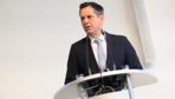 Überkapazitäten bei Autobauer: Lies sieht Standortgarantie für VW-Werk in Emden