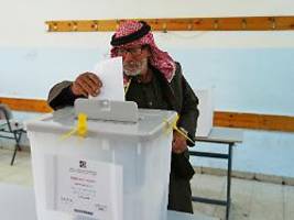 Nur eine Show?: Palästinenser gehen in Gaza das erste Mal seit 20 Jahren an die Wahlurnen