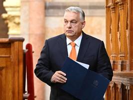 ungarn: viktor orbán verlässt ungarisches parlament nach wahlniederlage