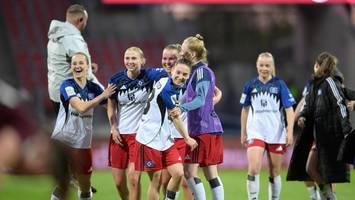 hsv-frauen siegen in nürnberg: doucouré erst theatralisch, dann benommen