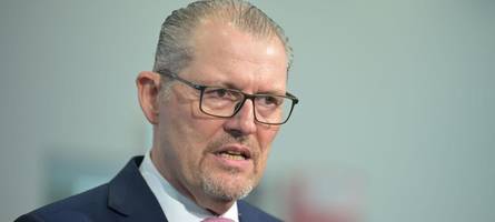 Arbeitgeber-Präsident Dulger: „Für die deutsche Wirtschaft ist es bereits fünf nach zwölf“