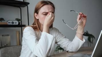 Schlimmer als Ablehnung: Uni-Absolventin über Jobsuche und KI-Hürden