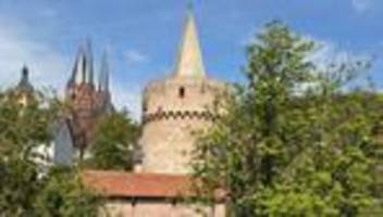 Hexenverfolgung: Autor: Rund 1.800 Hexenprozesse binnen 100 Jahren