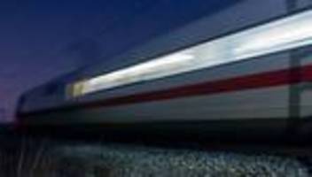 Morgenroutine im ICE: Warum ich meine Beauty-Routine im ICE durchziehe