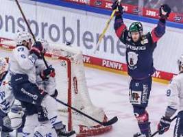 Playoff-Stars in DEL-Finals vorn: Ausgehungerte Eisbären jagen Adler über das Berliner Eis