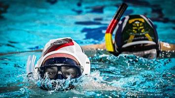 Mit Flossen und Puck: Wie Unterwasserhockey in Berlin Fahrt aufnimmt