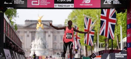 Kenianer stürmt zu Marathon-Weltrekord unter zwei Stunden