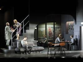 Theater: Für immer Krieg