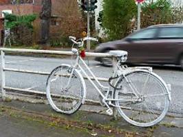 Mehr E-Bikes und mehr Unfälle: Zahl der getöteten Radfahrer steigt