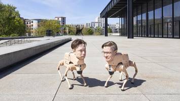 Neue Nationalgalerie: Die Roboterhunde von Beeple sind startklar