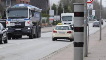 mehr blitzer: norderstedt weitet verkehrsüberwachung deutlich aus