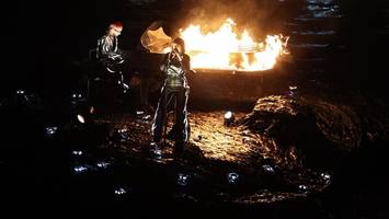 kommt ein pianist in die elbphilharmonie: „habe auf brennendem klavier gespielt“