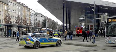 Junger Mann soll Mädchen dreimal vergewaltigt haben – vor den Augen der ganzen Clique